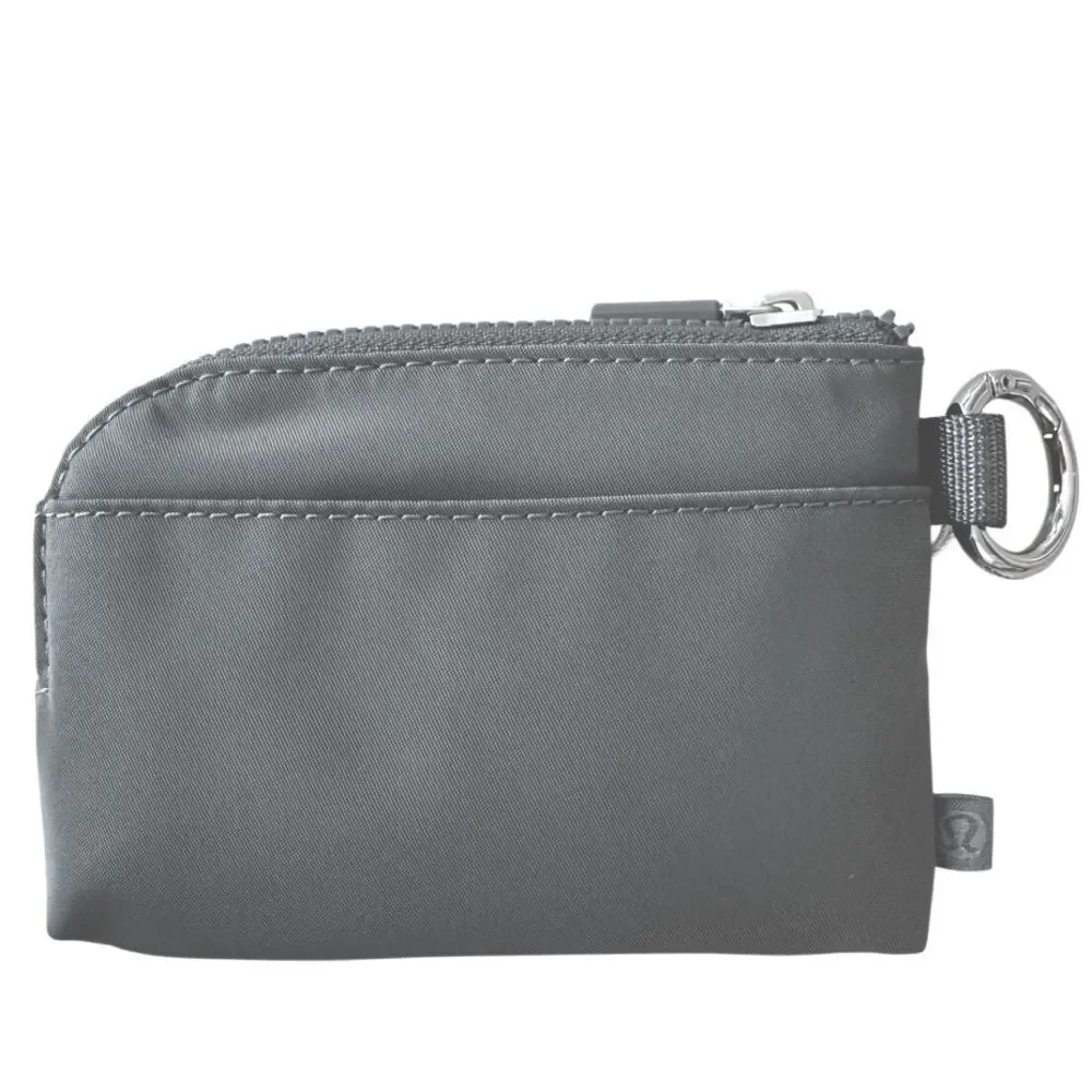 Lululemon Clippable Card Pouch Grey Sage / Light Ivory